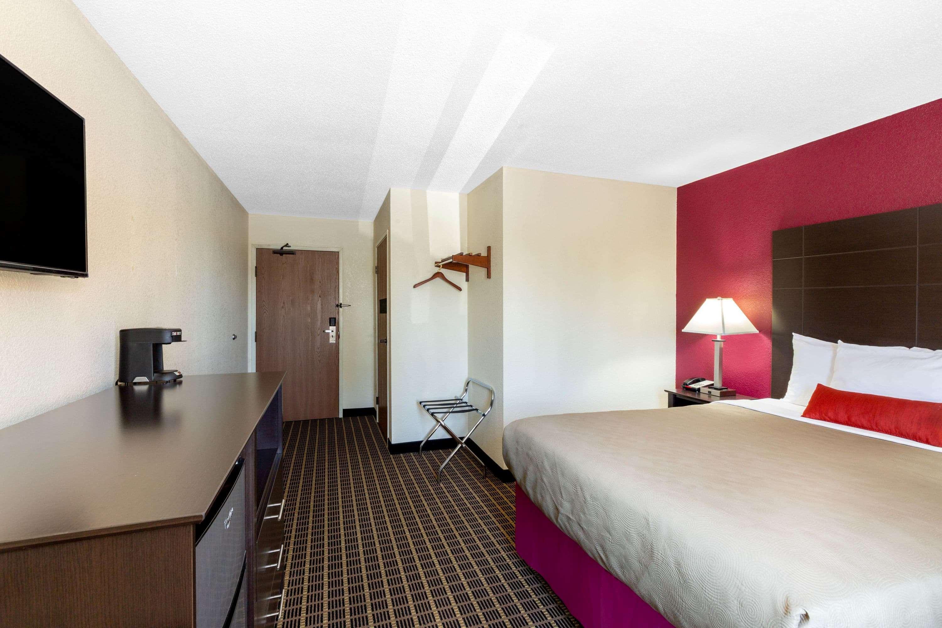 Baymont Inn & Suites By Wyndham Mukwonago Zewnętrze zdjęcie