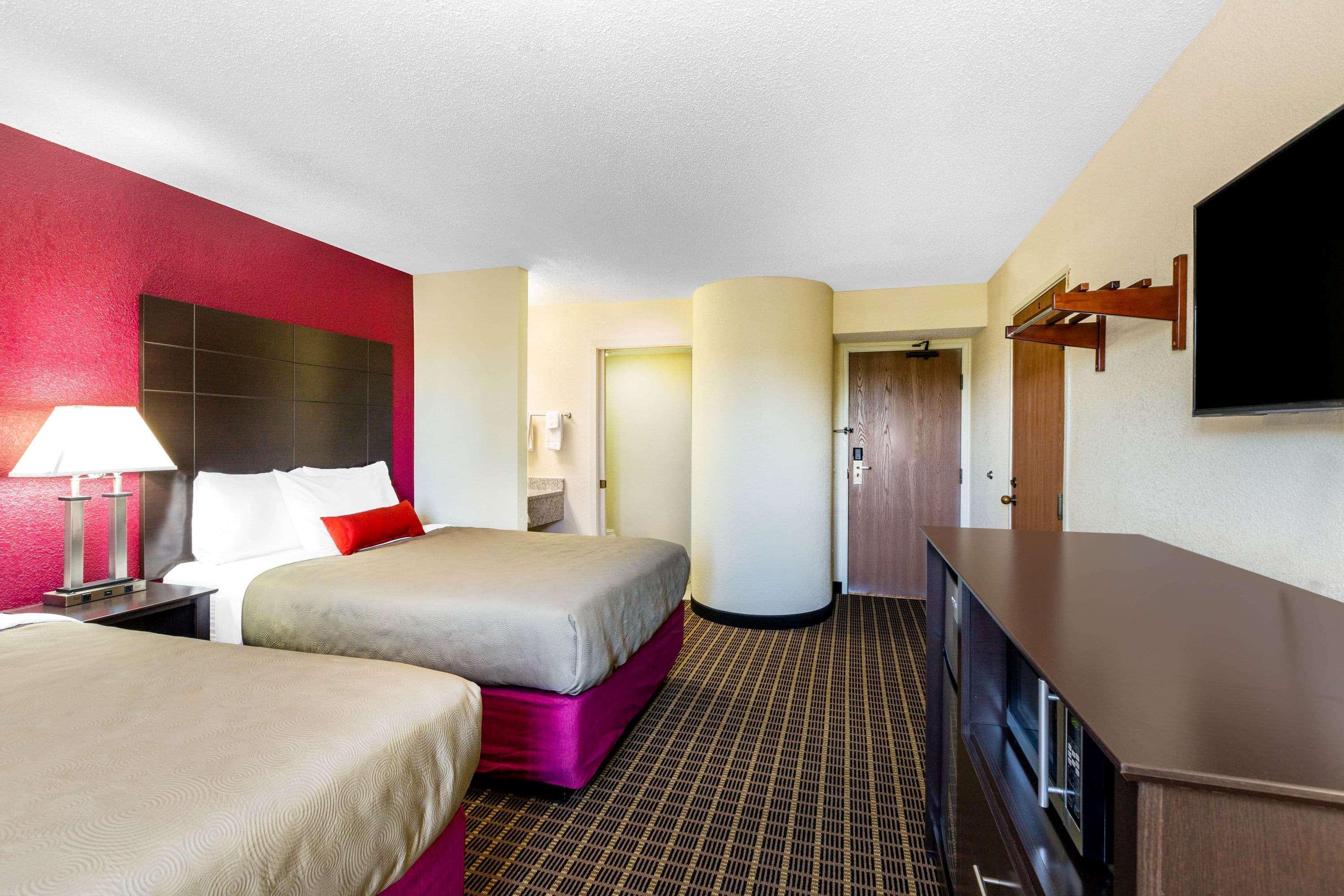 Baymont Inn & Suites By Wyndham Mukwonago Zewnętrze zdjęcie