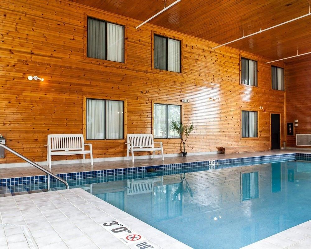 Baymont Inn & Suites By Wyndham Mukwonago Zewnętrze zdjęcie