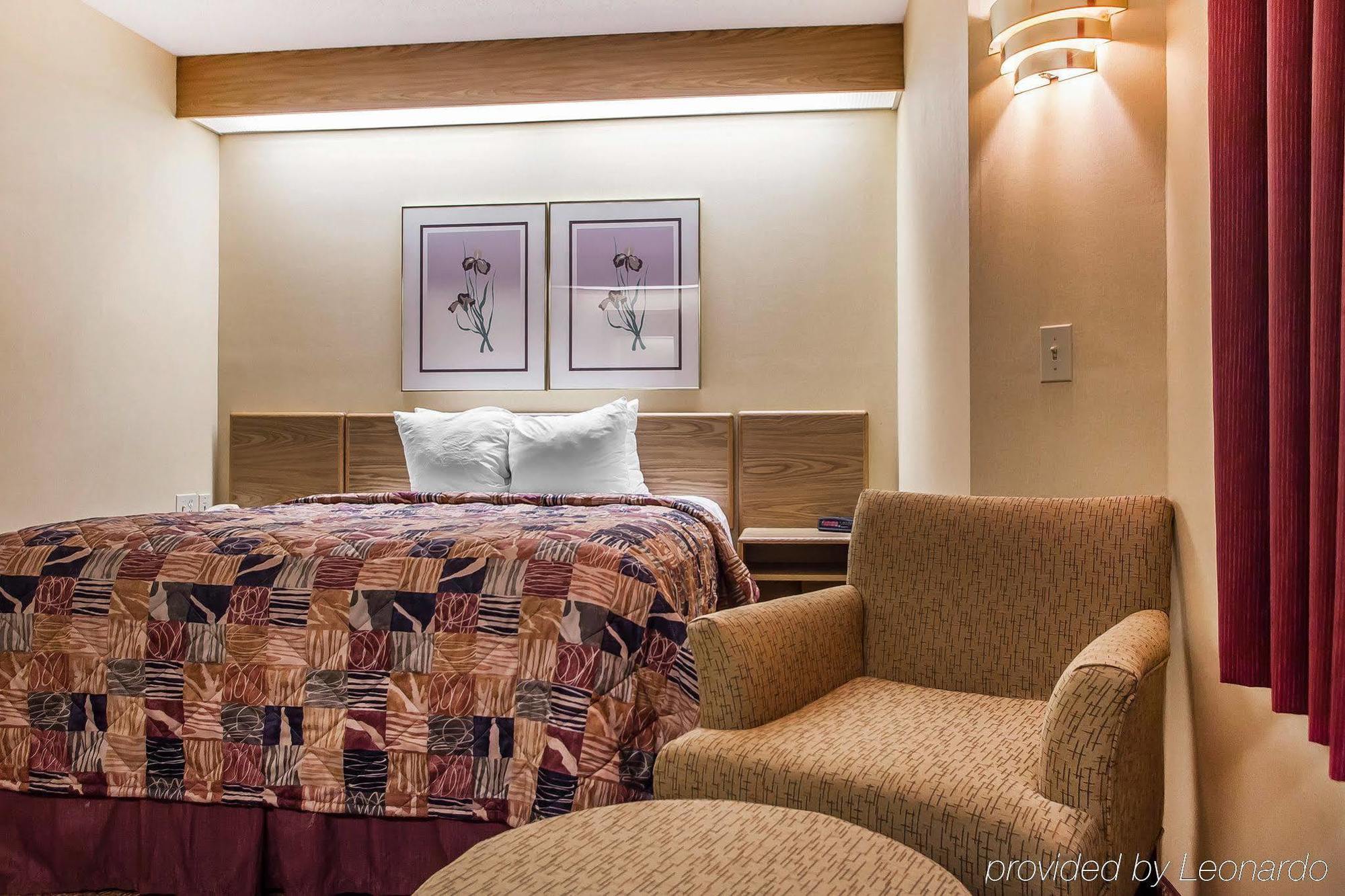 Baymont Inn & Suites By Wyndham Mukwonago Zewnętrze zdjęcie