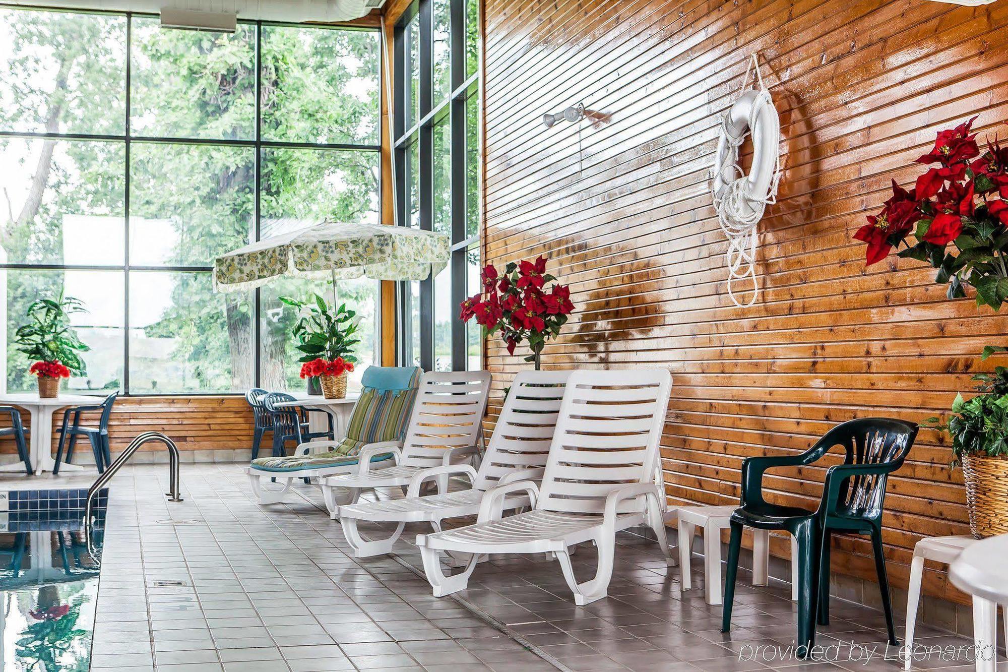 Baymont Inn & Suites By Wyndham Mukwonago Zewnętrze zdjęcie
